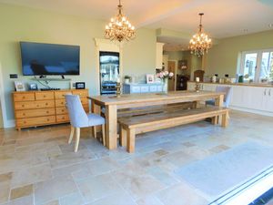 Family Dining Kitchen